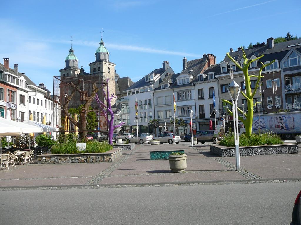 Le Bernister Parking Prive Bed & Breakfast Malmedy Exterior photo